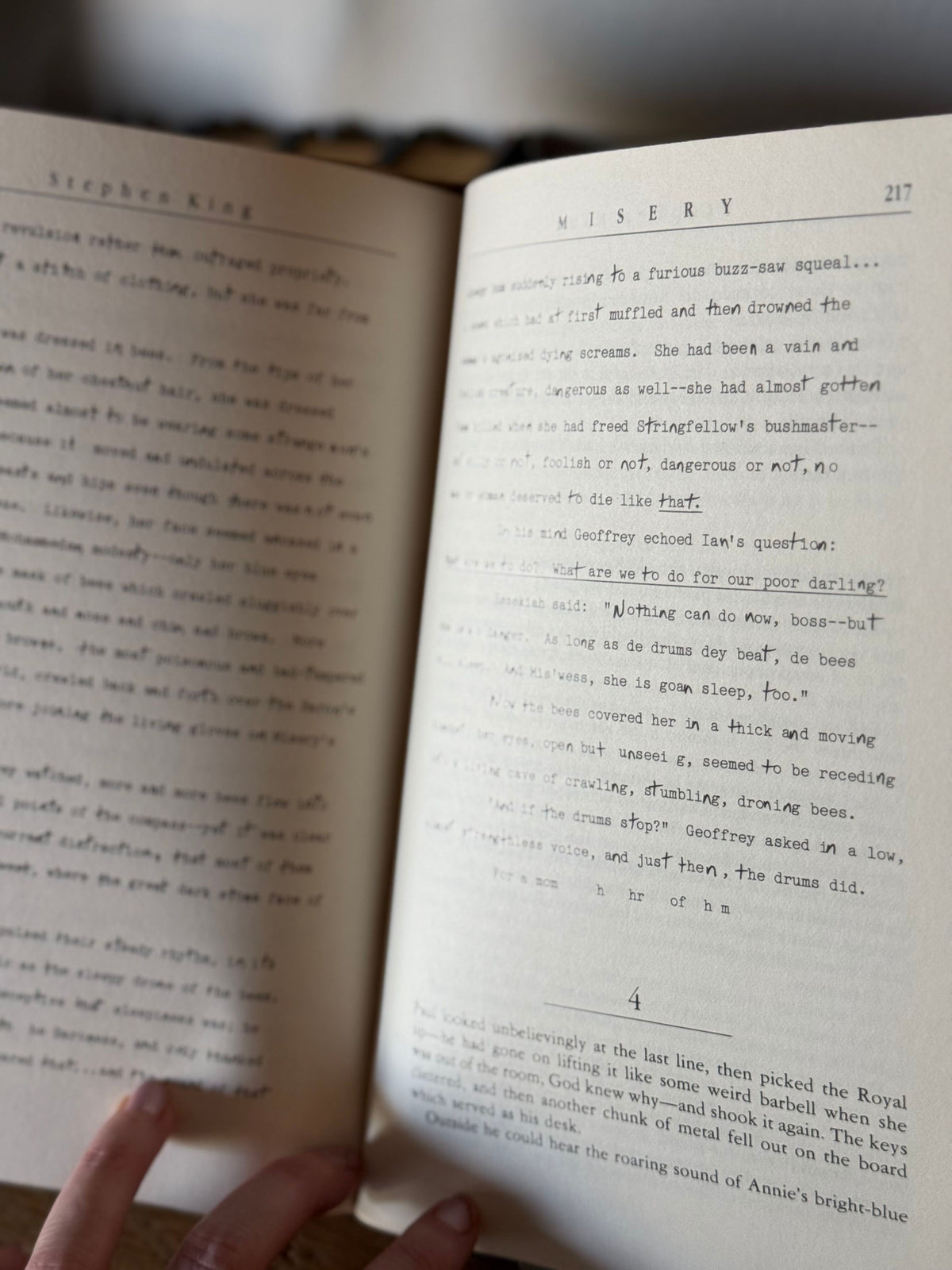 Misery by Stephen King | 1987 Viking Hardcover